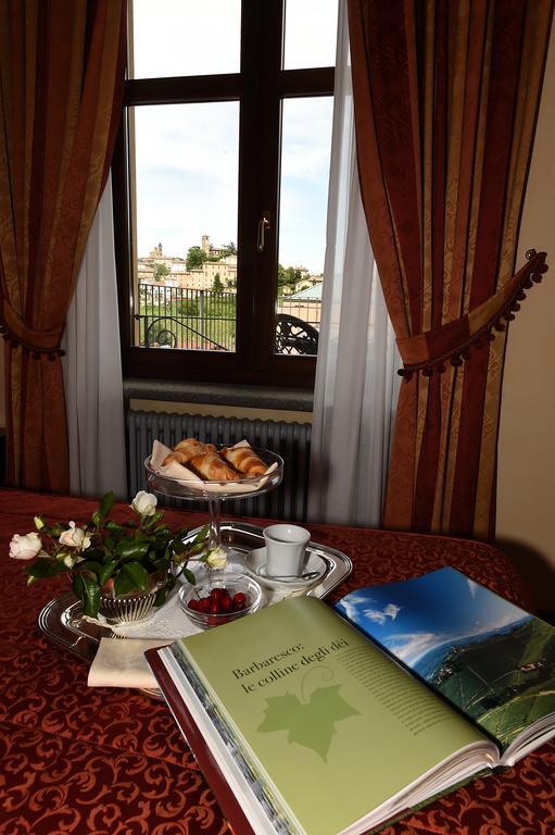 Lauri Hotel 3*