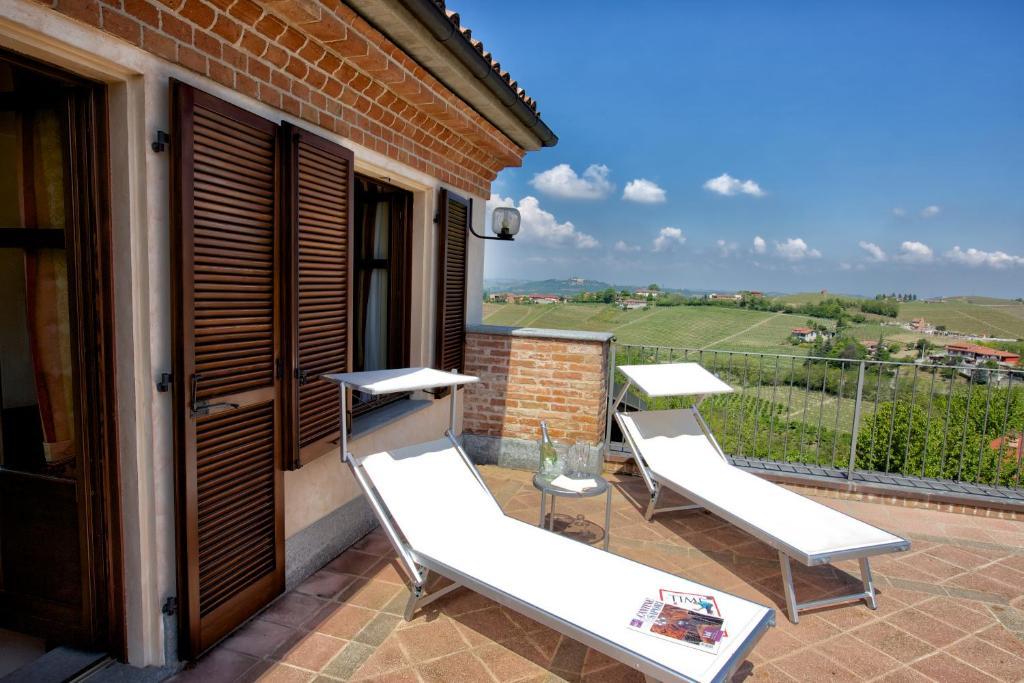 Lauri Hotel Neive